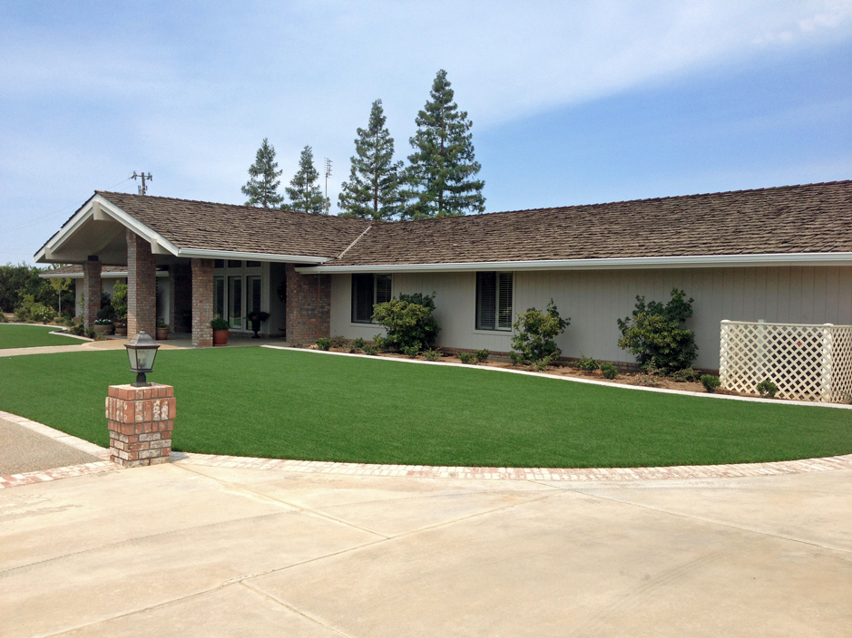 Green Lawn San Antonito, New Mexico Lawns, Front Yard