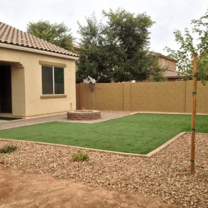Artificial Grass in Edgewood, New Mexico
