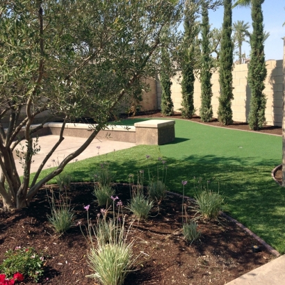 Synthetic Lawns & Putting Greens of La Puebla, New Mexico