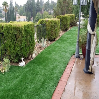 At Home Putting Greens & Synthetic Grass in Pea Blanca, New Mexico