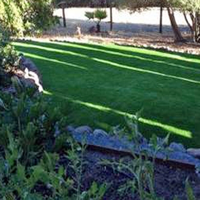 Putting Greens & Synthetic Lawn for Your Backyard in Pueblo of Sandia Village, New Mexico