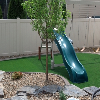 Backyard Putting Greens & Synthetic Lawn in Jemez Springs, New Mexico