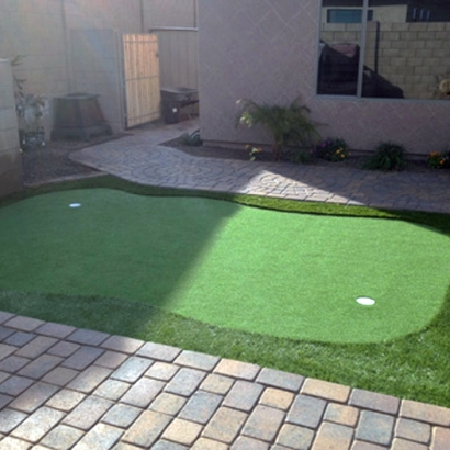 Putting Greens & Synthetic Turf in Roosevelt County, New Mexico