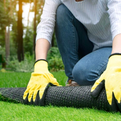 How to Install Artificial grass from a roll of synthetic turf