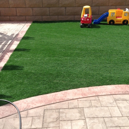 Synthetic Lawns & Putting Greens of Chamita, New Mexico